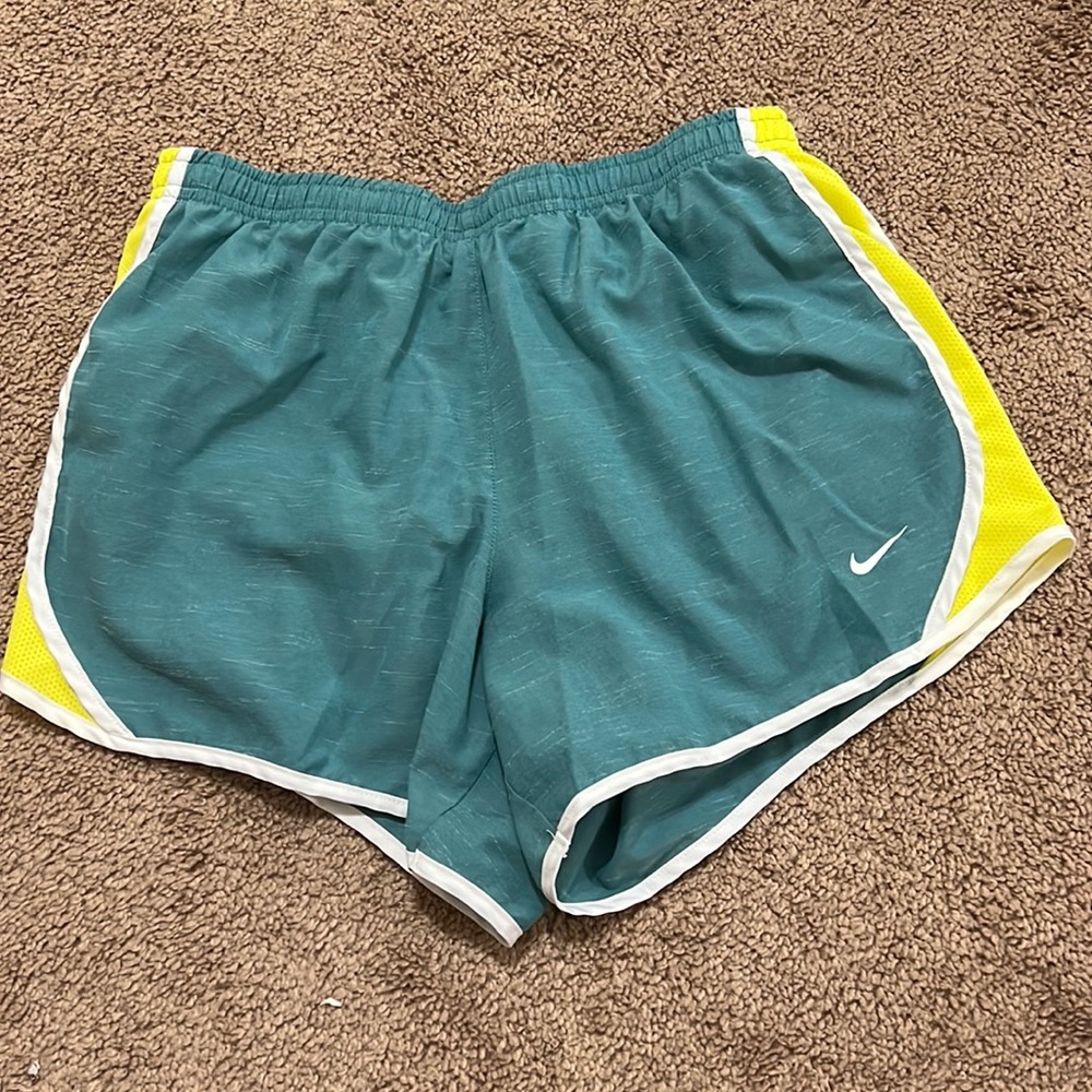 Nike Dri-Fit Athletic Shorts Size XL